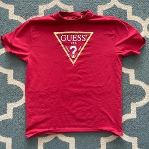 Guess T-Shirt Red, Gold Logo.